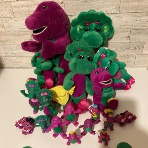 Rare HTF Huge Barney & Friends Collectible Lot Plush Magnets Talking Gund Rattle